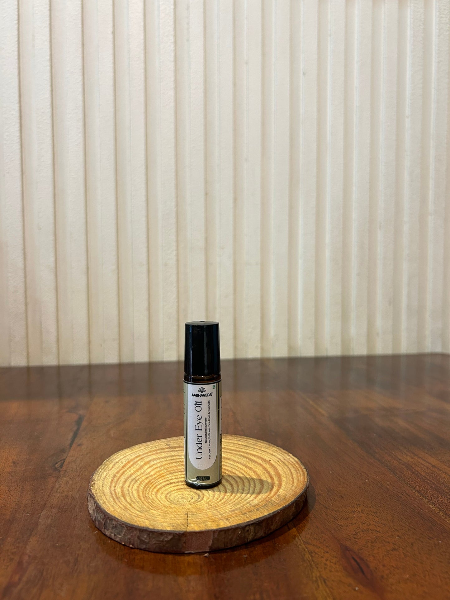 Aabhaveda Under Eye Oil