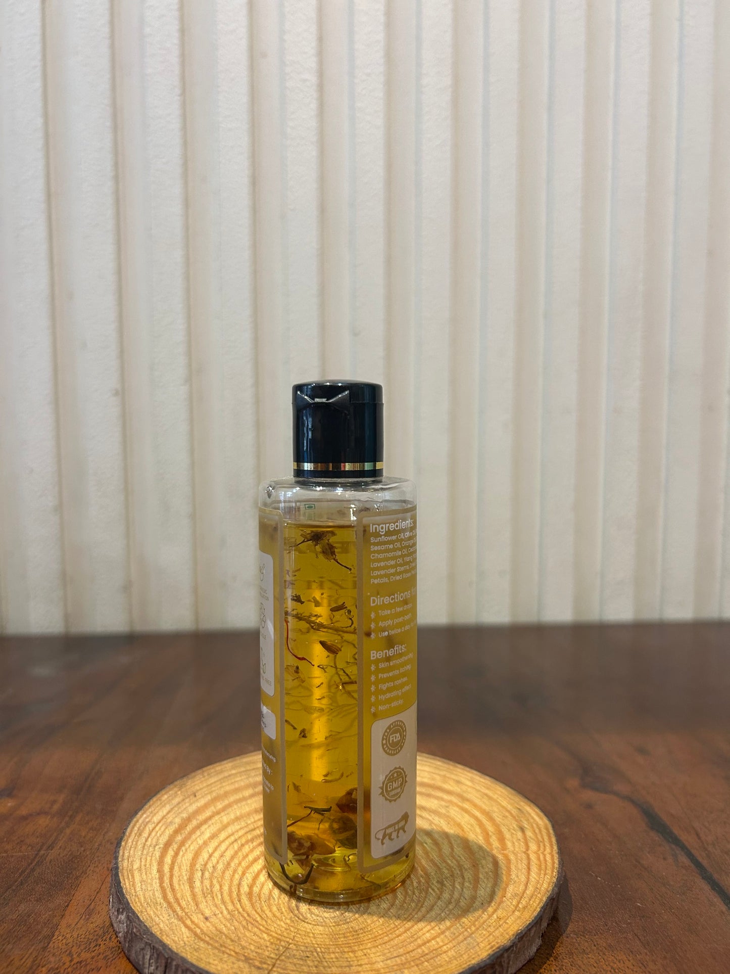 Aabhaveda Body Moisturizer Oil